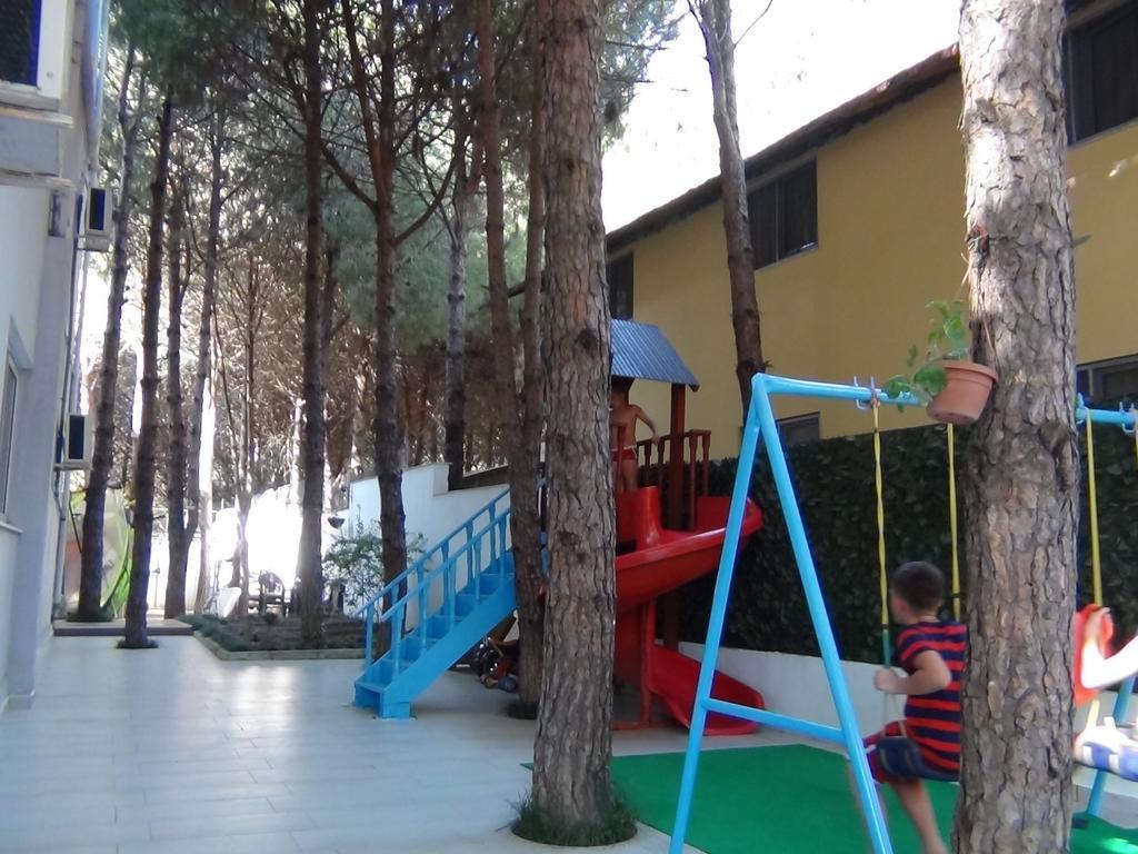 Hotel Princi I Vogel Velipojë Екстериор снимка
