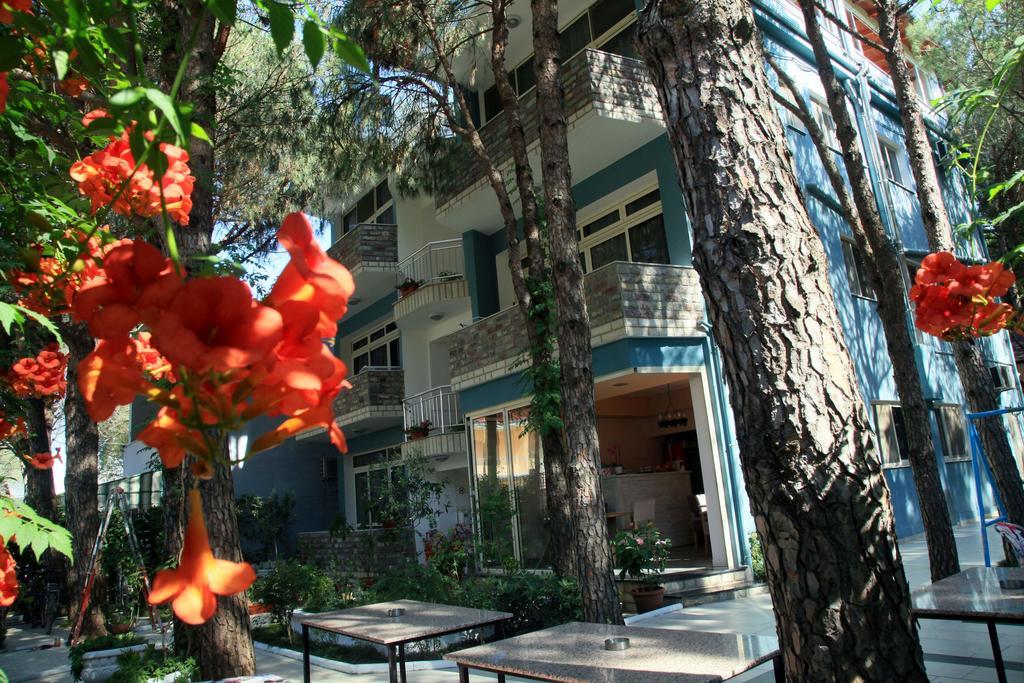 Hotel Princi I Vogel Velipojë Екстериор снимка
